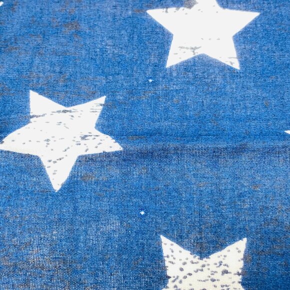 Patriotic Red White & Blue Bandana 100% Cotton Stars & Zigzag Print  Square - Picture 3 of 12